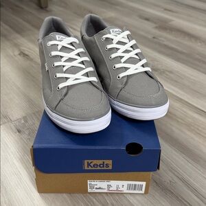 Keds Sneakers
